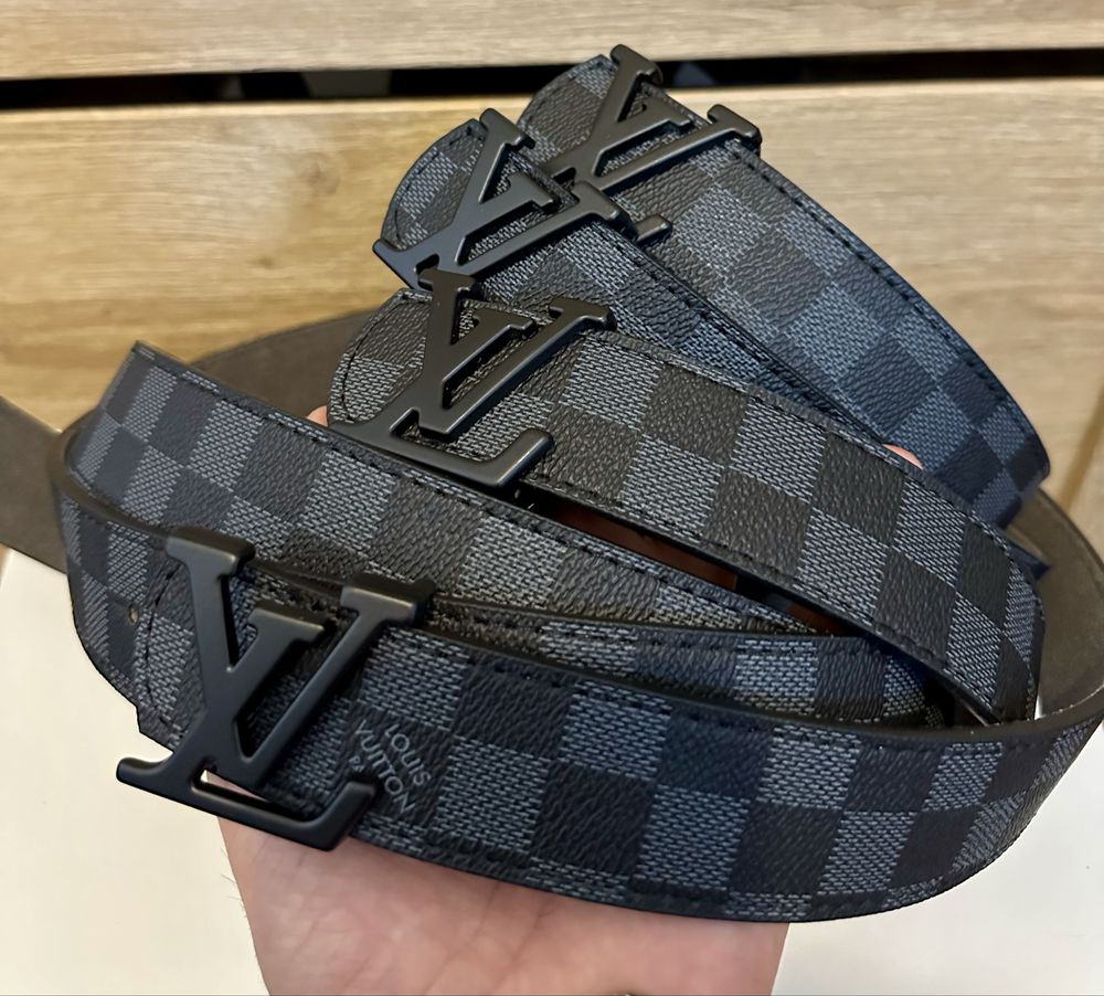 Pasek LV czarny z czarna klamra premium
