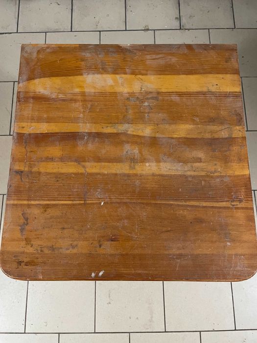 Komoda sosnowa z szufladami