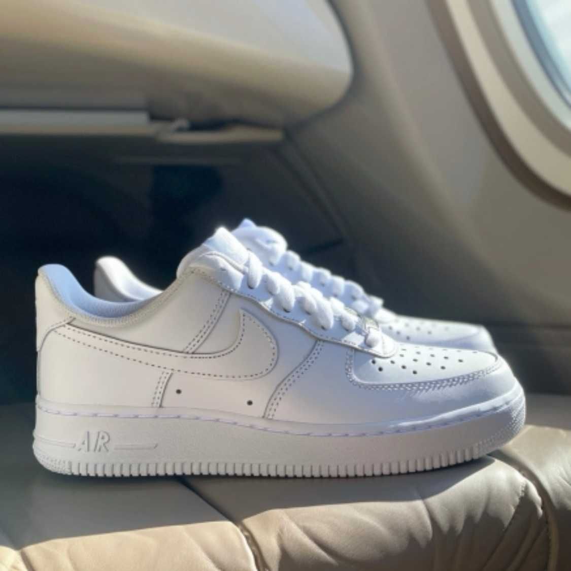 Nike Air Force 1 Low '07 White 37.5  235MM