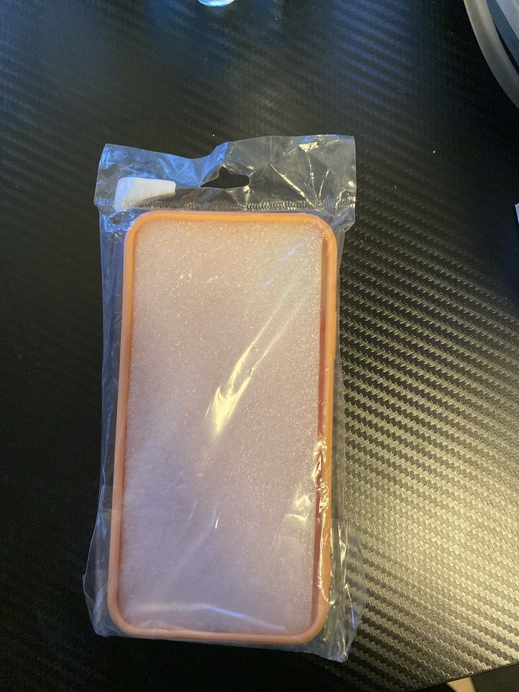 Case/etui na iphona 11