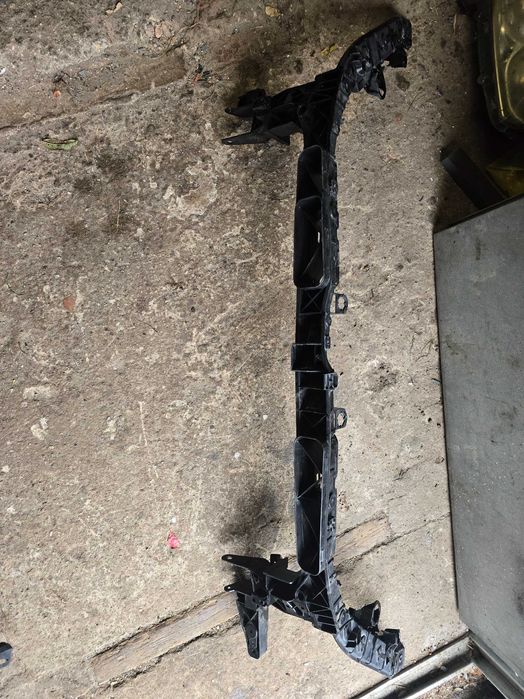 pas przód Mercedes A klasa A177