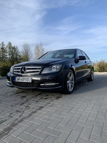 Mercedes-Benz W204 1.8 156KM 2011 rok Piekny i elegancki, OKAZJA!