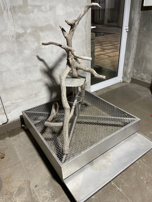 Poleiro arara ou papagaio