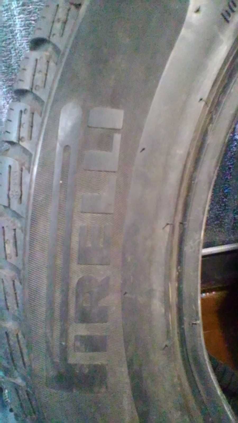 шины б.у 235 55 17 pirelli 5 мм