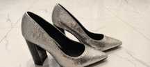 River Island Туфли лодочки шикарные.Новые! Серебро .Текущая коллекция