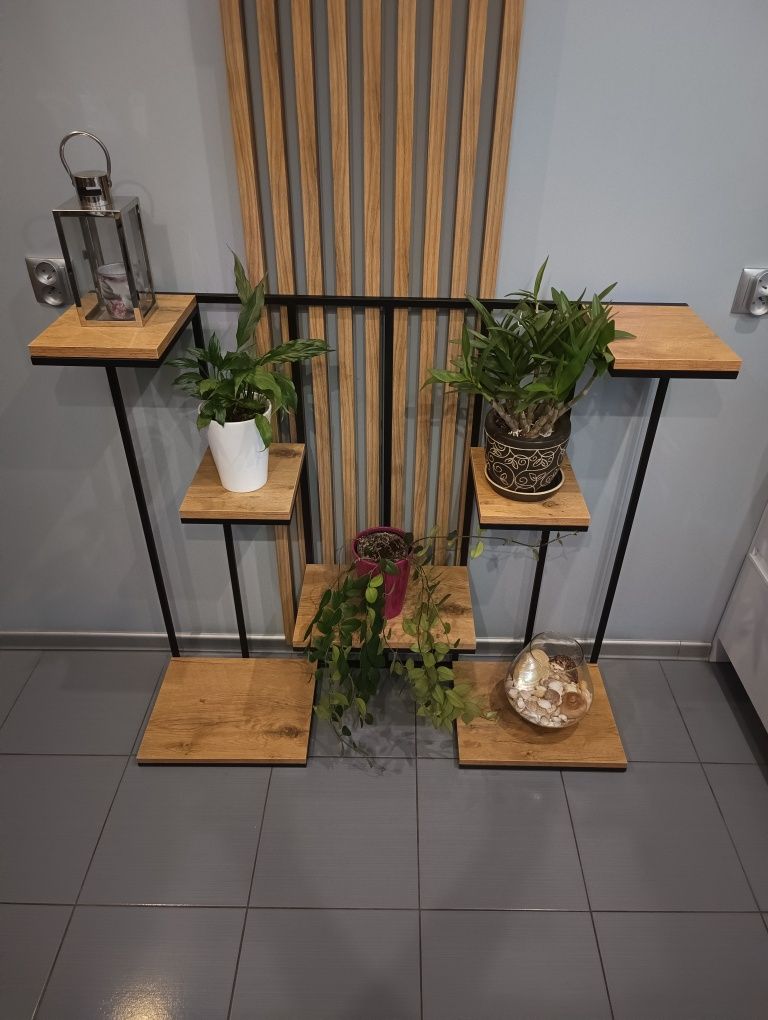 Kwietnik wiszący na ścianę,balkon,taras  6 podstawek loft industrial.