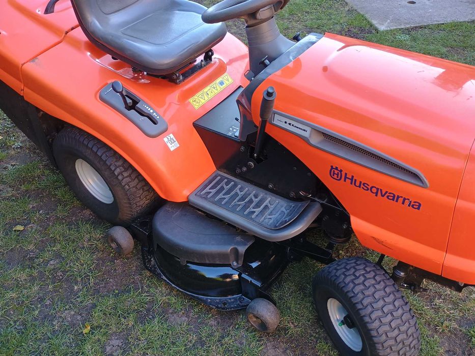 Traktorek Kosiarka Husqvarna CTH 180 Kawasaki 2 V Hydro