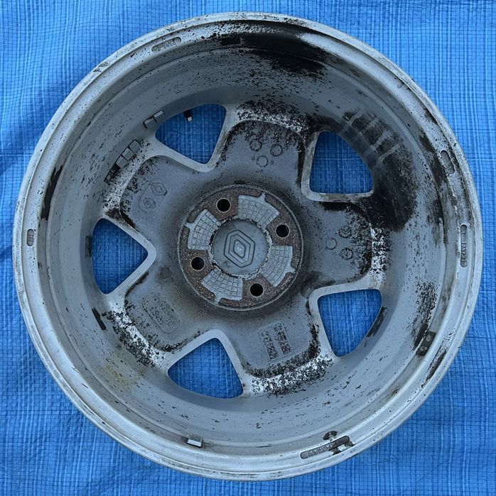 Диски R15 4x100 Reno Renault Logan Megane Dokeer Scenic Dacia