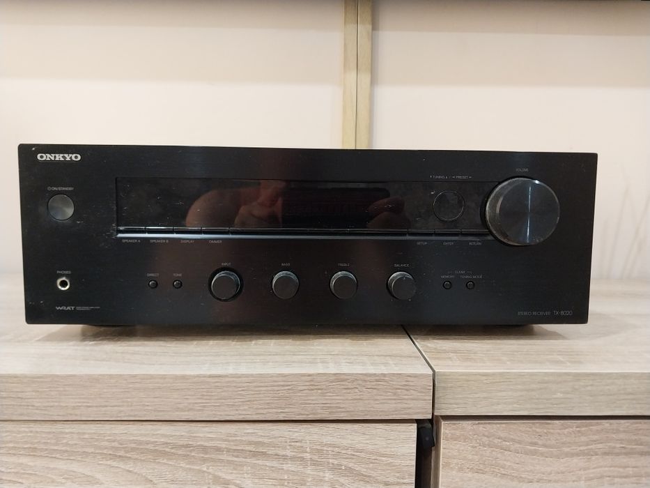 Продам Стерео-ресивер Onkyo TX-8020