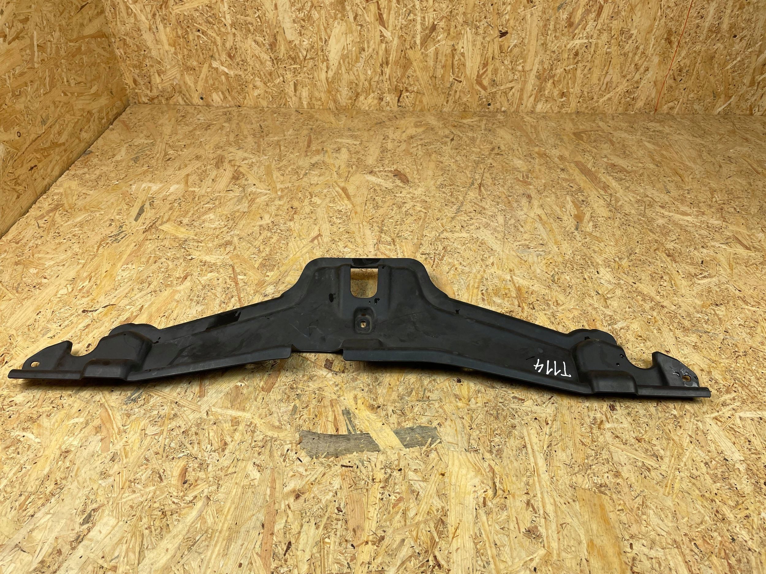 Osłona nakładka Pasa Przedniego Toyota Auris II 16594 0Y010 Lift…