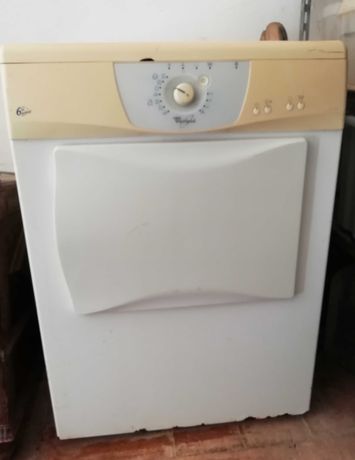Máquina secar roupa Whirlpool