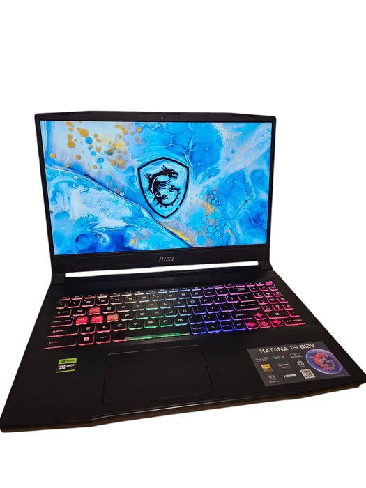 Laptop gamingowy MSI Katana RTX 4050 i5 12th SSD 512GB RAM 16GB RAM