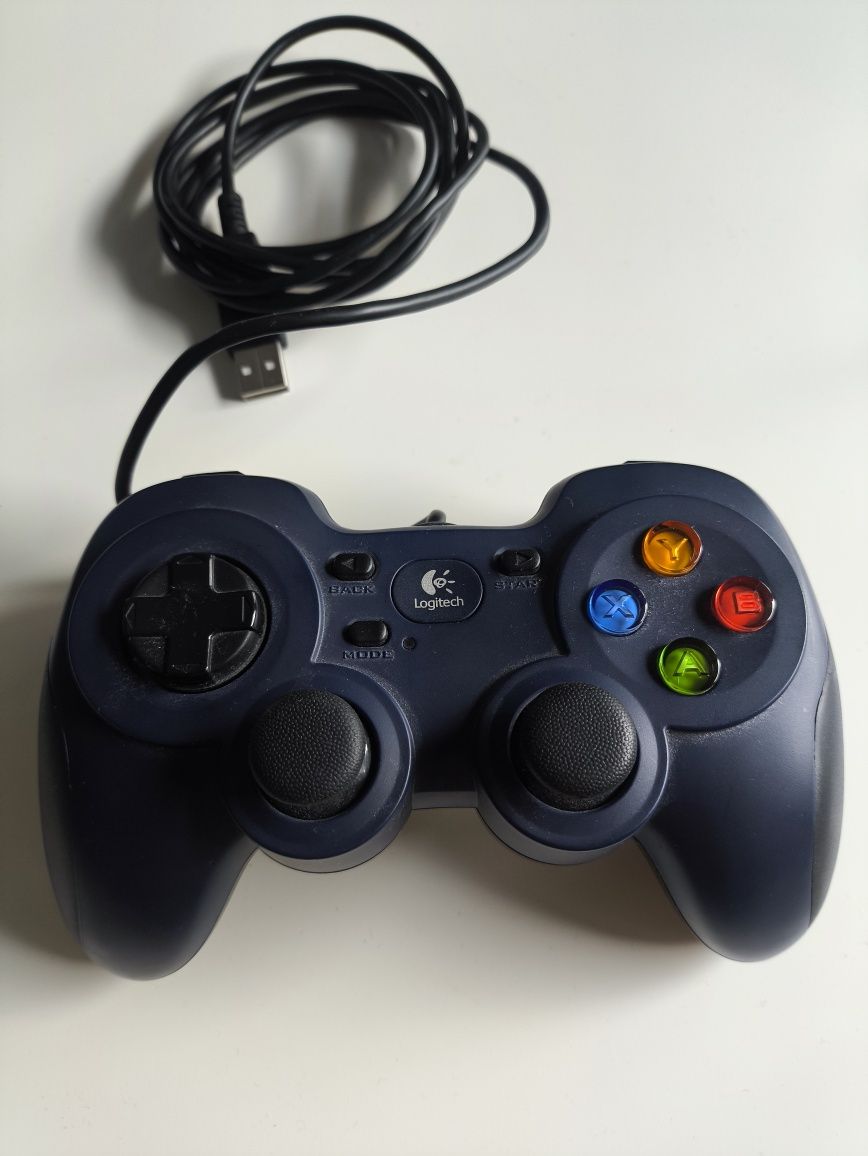 Pad Logitech Gamepad F310