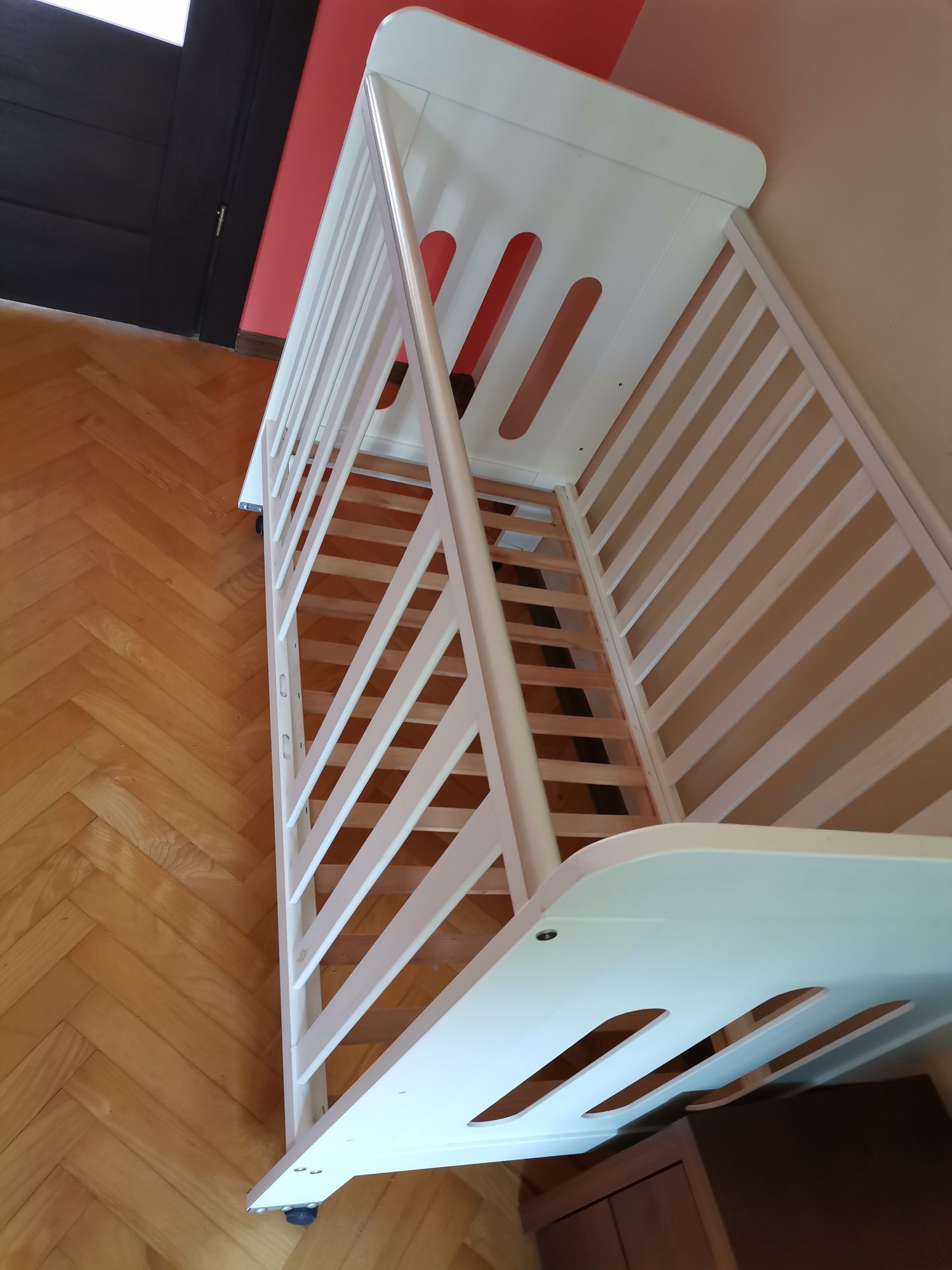 Łóżeczko dziecięce