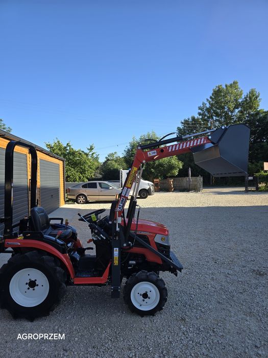 Piękny mini traktorek hinomoto 25km - idealny Gotowy do pracy