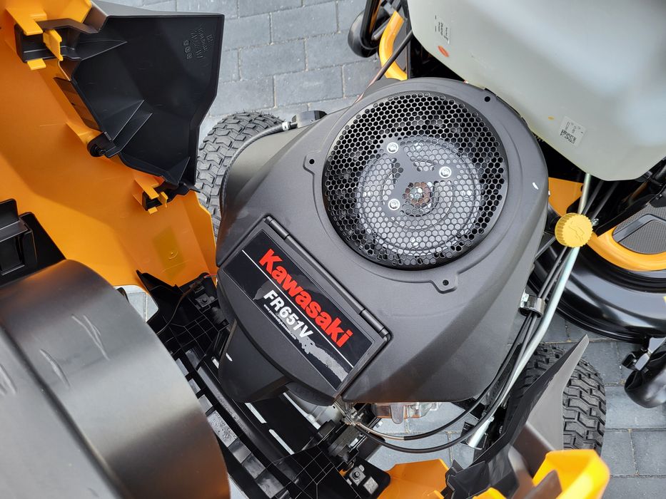 Cub Cadet XT3 QR106 Kawasaki 24KM blokada dyfe. Traktorek Kosiarka