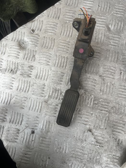 7811002020 Toyota Педаль газа (акселератора)