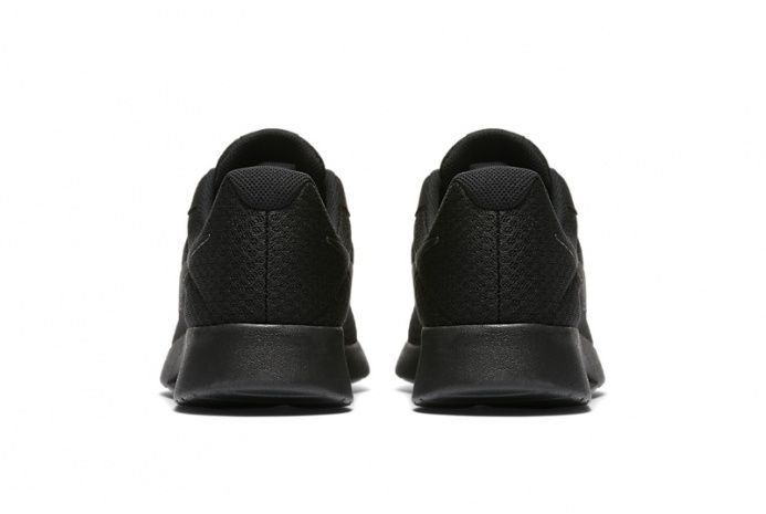 Оригінальні чоловічі кросівки Nike Tanjun (DJ6258-001)