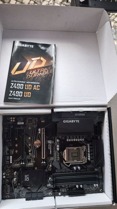 MOTHERBOARD Gigabyte Z490 UD #black friday#
