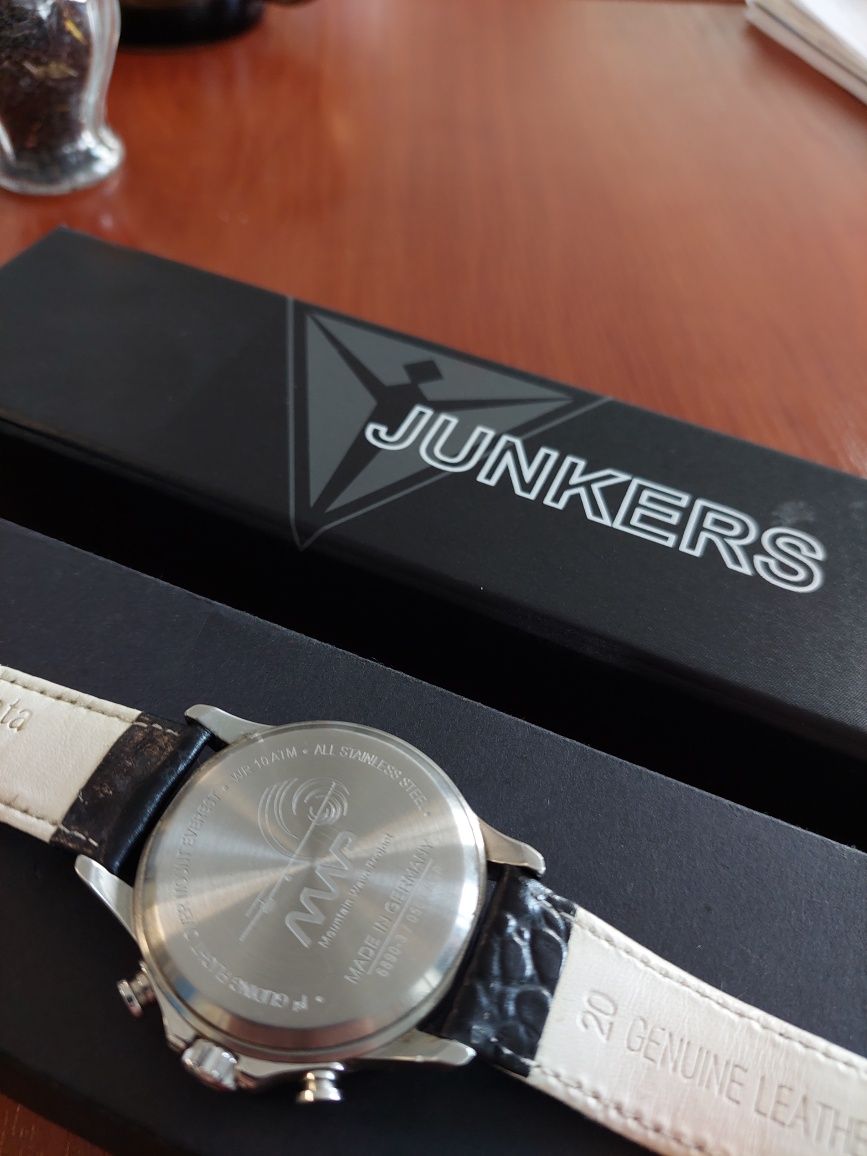 Годинник Junkers