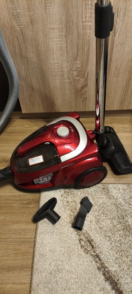 Odkurzacz bezworkowy DirtDevil 2000w