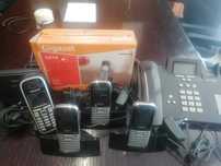 Telefones Gigaset Sem Fios + Telefone fixo central + Repetidor Sinal