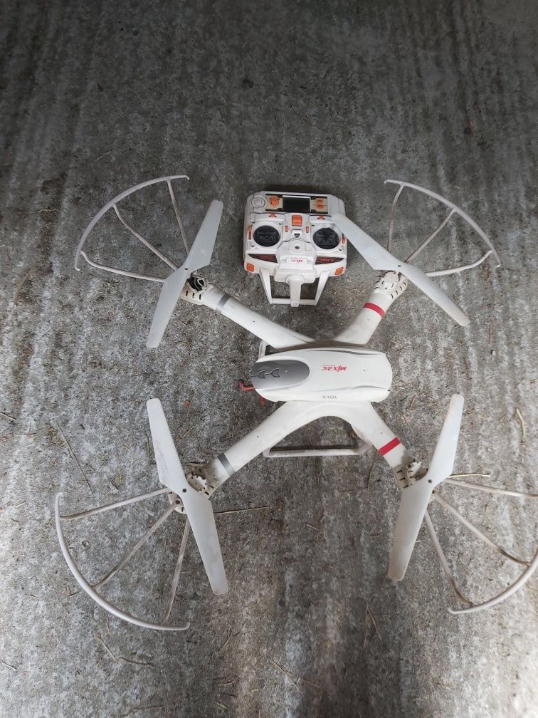 Dron MjX R/C dron..