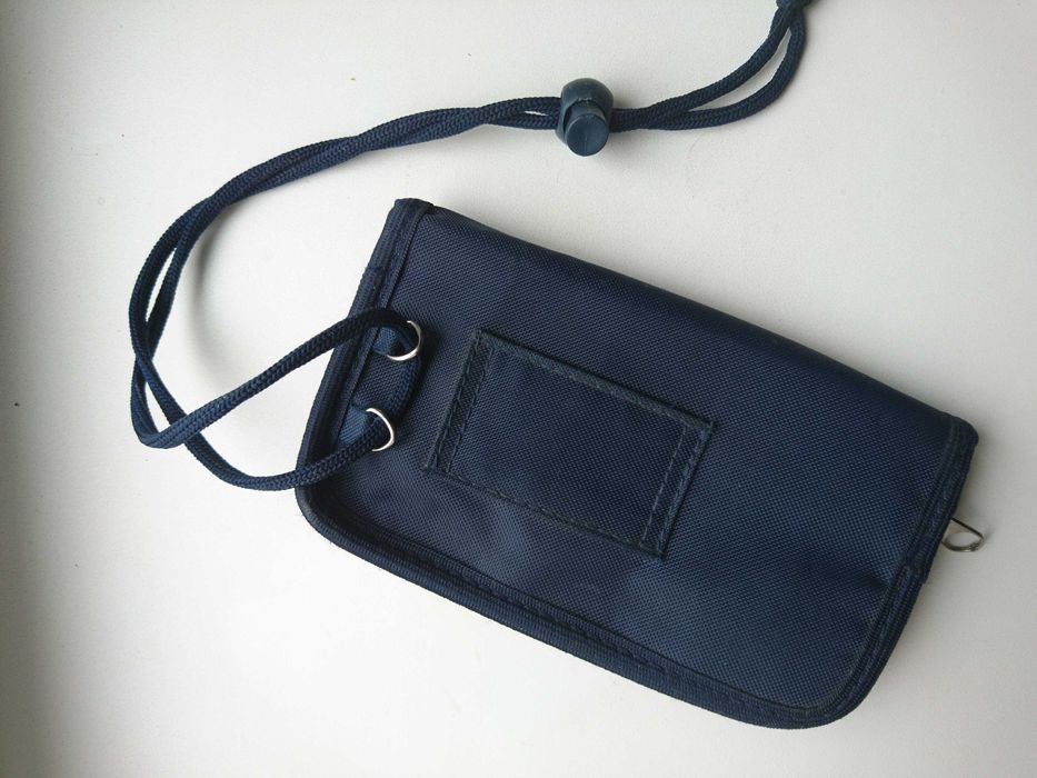 Гаманці тканинні і шкіряний