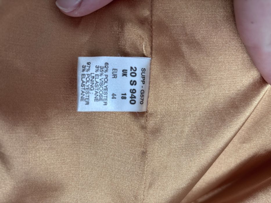 Стильний піджак гірчичного кольору