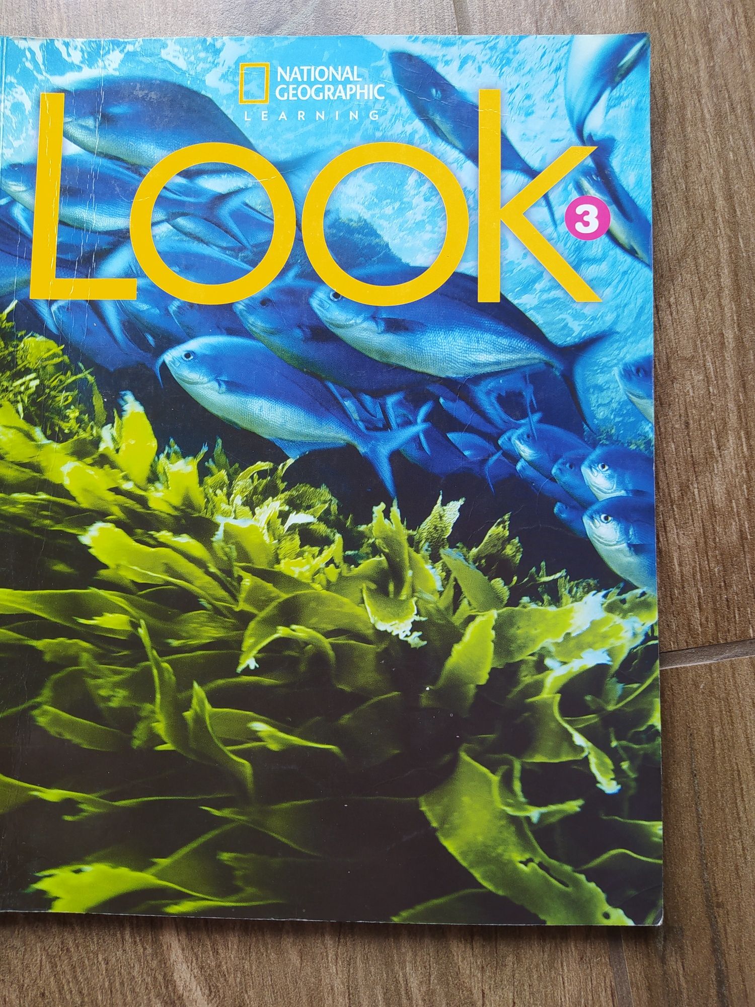 Look 3 National Geographic -podręcznik