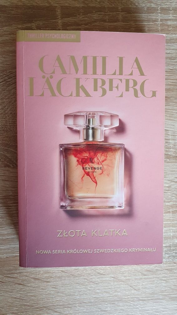 Camilla Lackberg "Złota klatka"