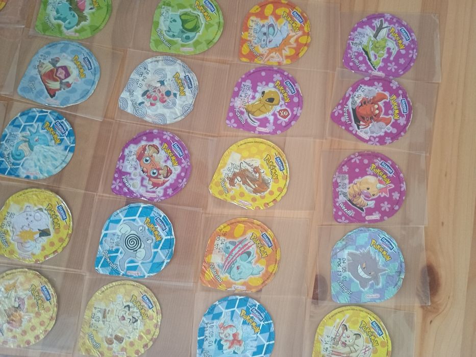 40 wieczek Danone Pokemon