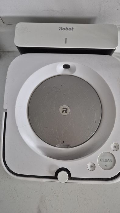 iRobot Sprzątający Mopujący Braava jet m6 Biały
