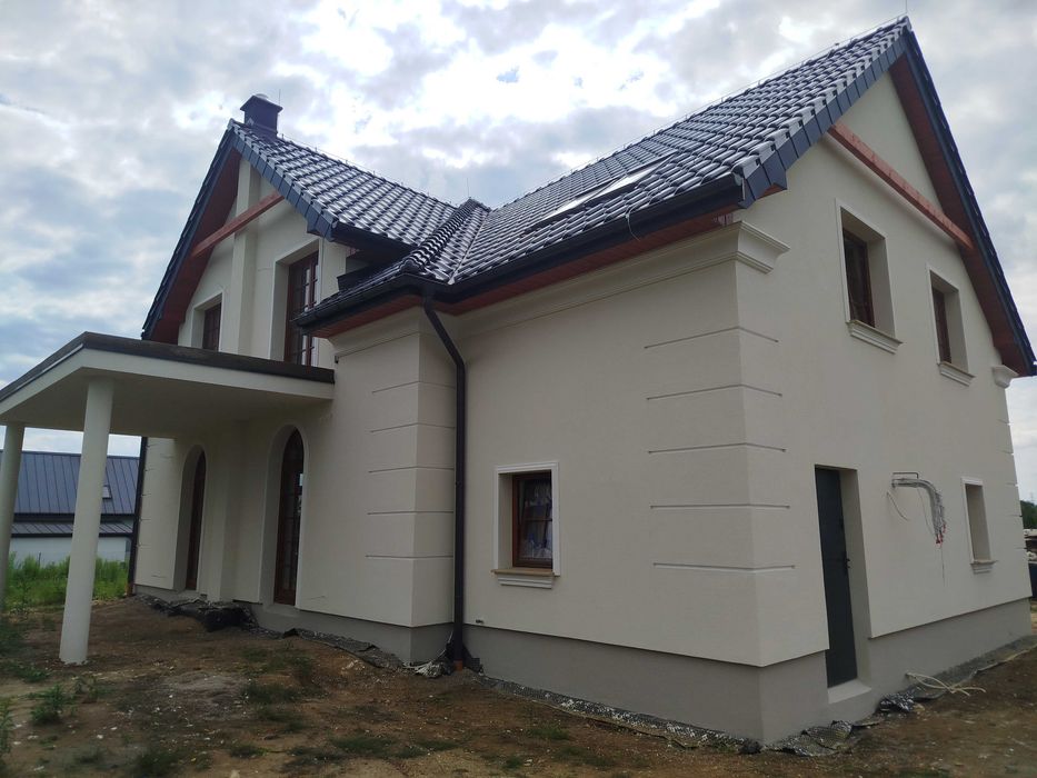 Ocieplenia domów,Docieplenia domów,Elewacje domów,Montaz podbitki