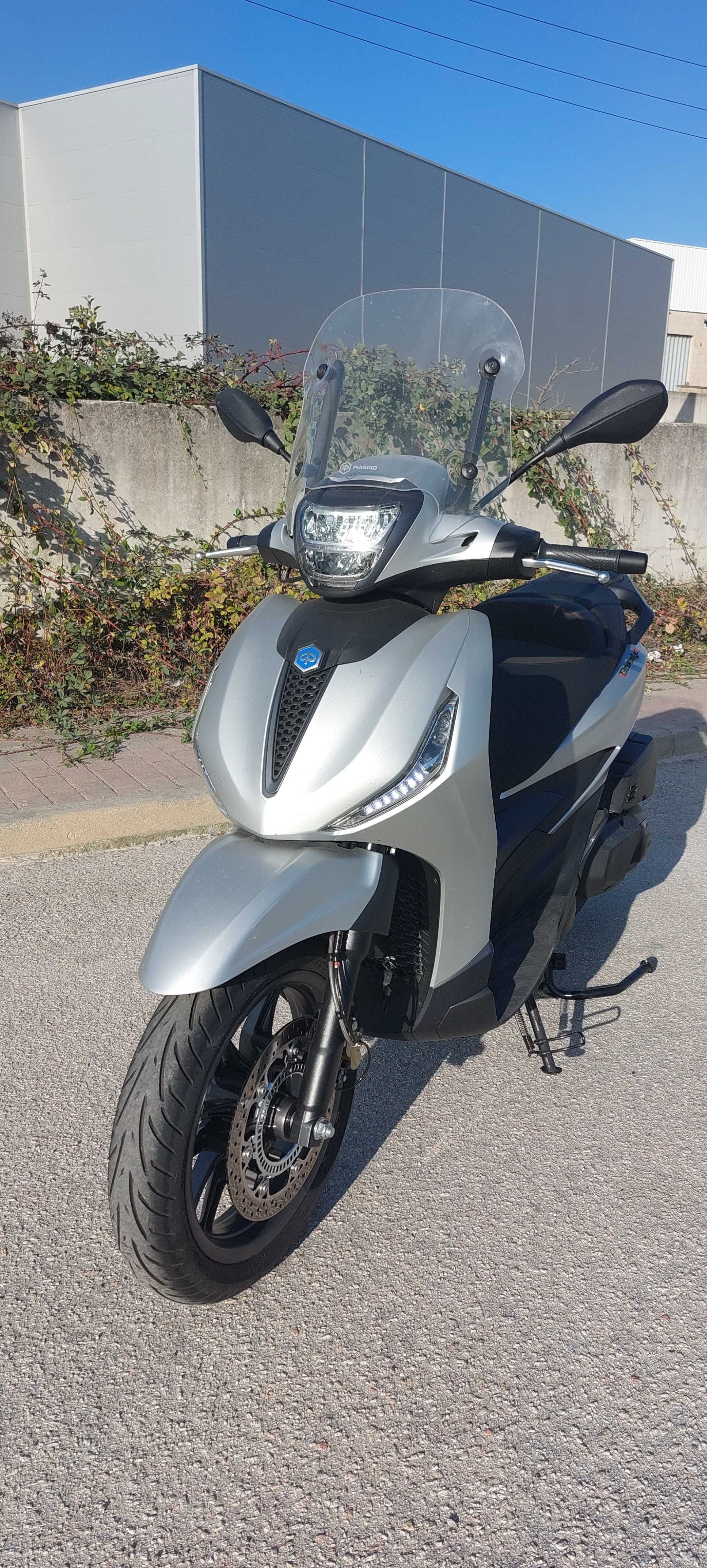 Piaggio Beverly S 400 , 2021 , 1800 kms