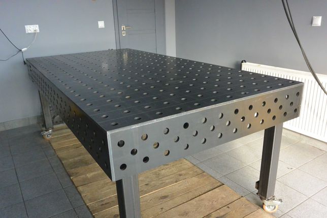 Stół spawalniczy montażowy 2.4x1.2 2400x1200 system 28/16 gr 12mm