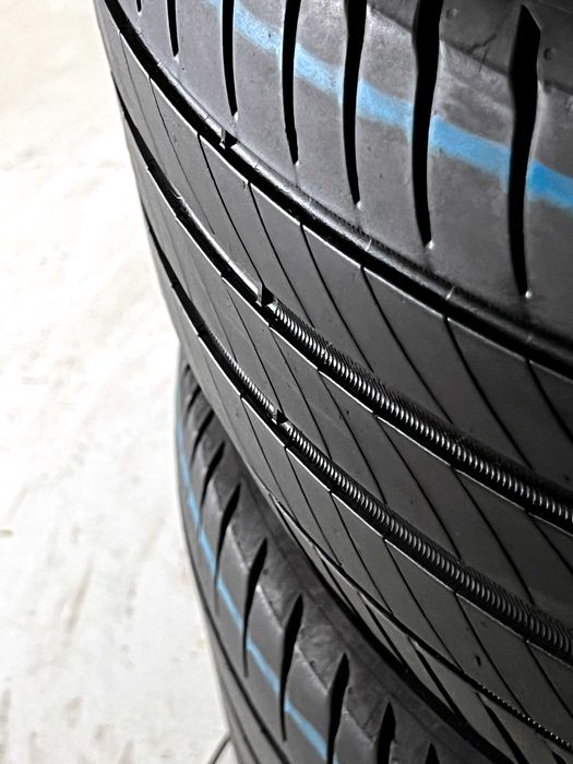 Pneus Michelin Primacy 4 - 235/45/18 - Muito Bons