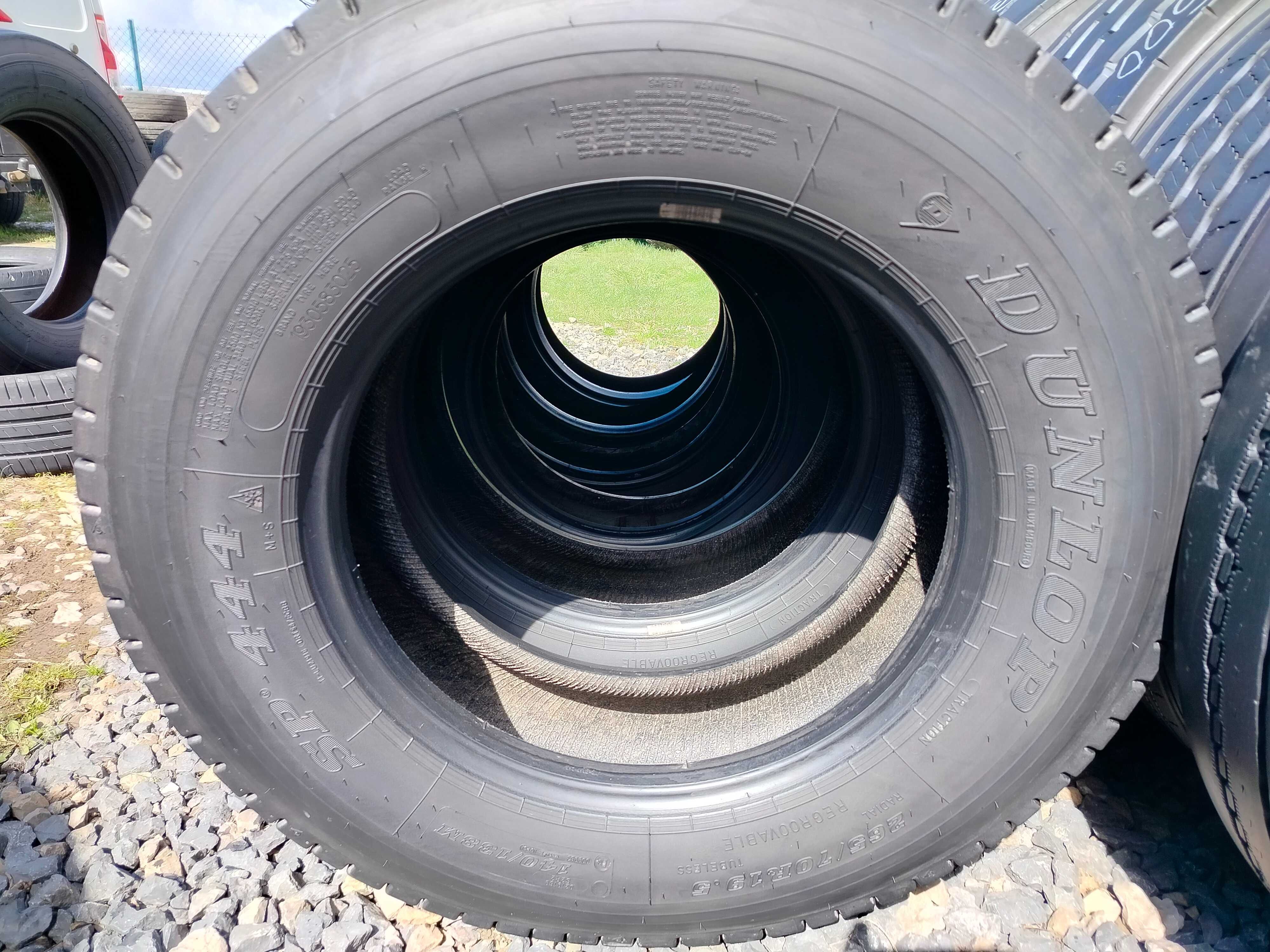 opona 265/70R19,5 Dunlop SP444