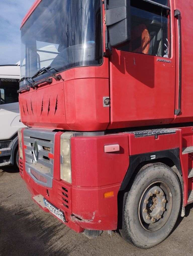 Renault Magnum 2006 рік