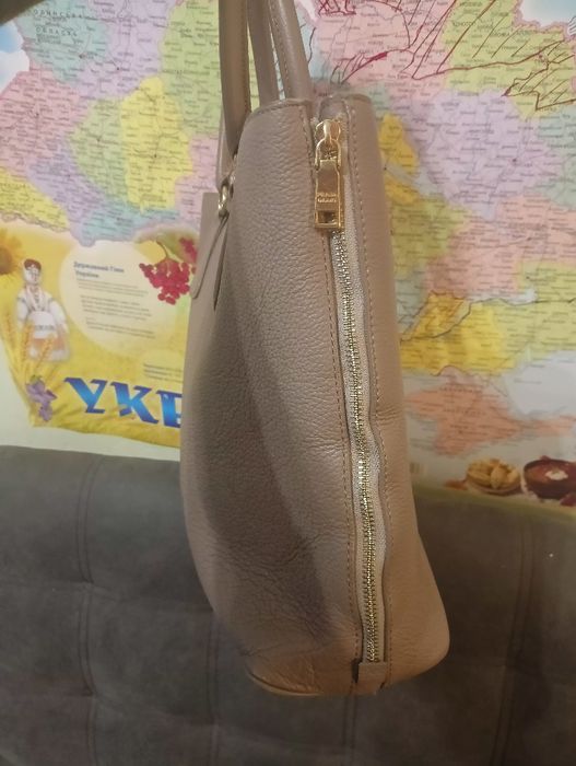 Сумка в стилі Prada