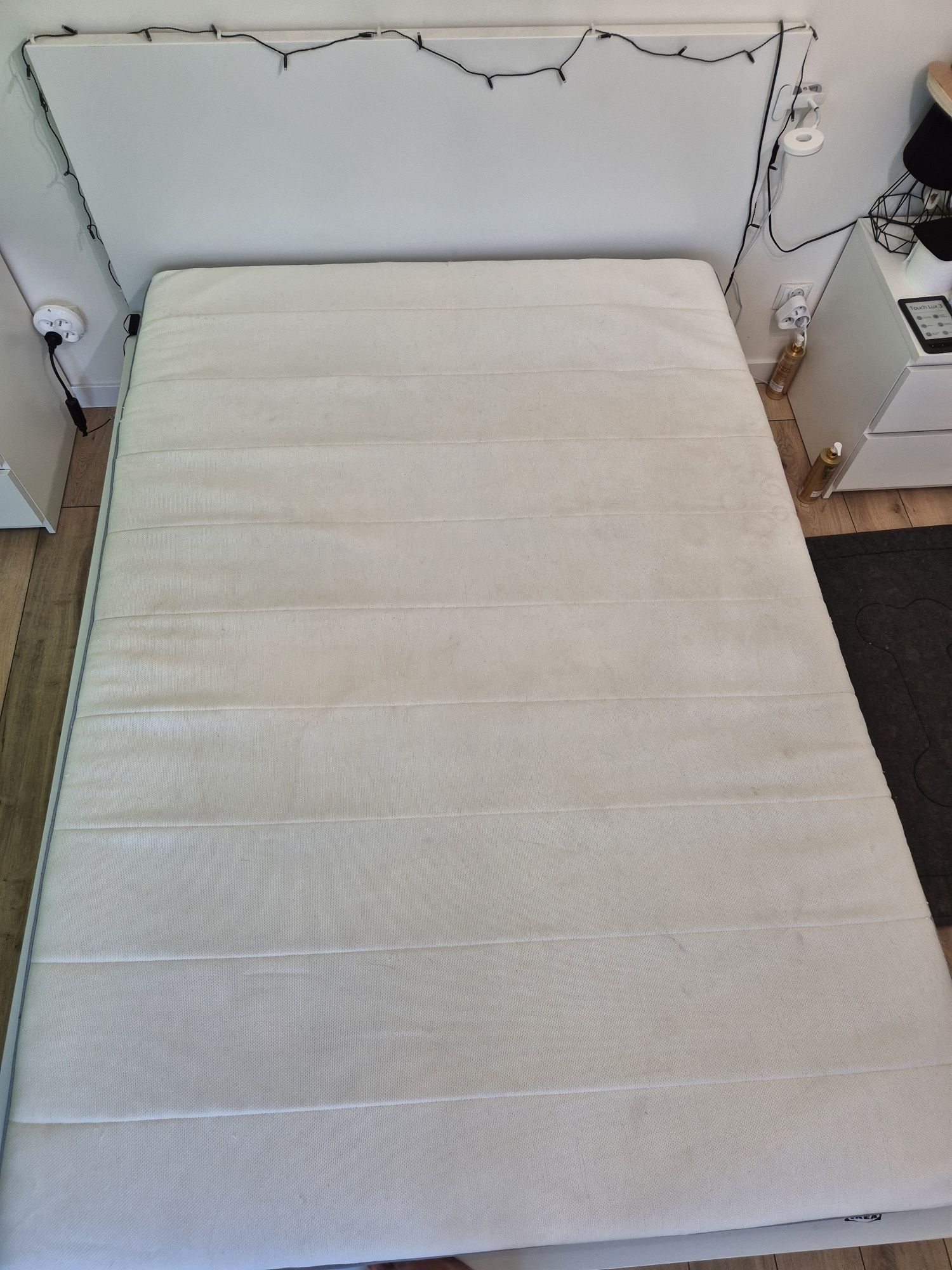 Łóżko z pojemnikiem Ikea Malm 1400x200