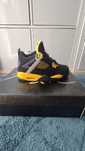 Jordan 4 yellow Thunder