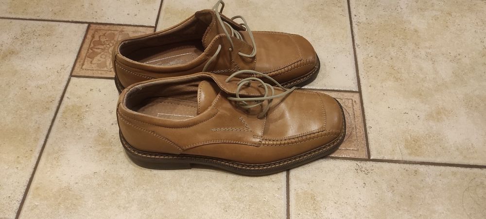 Якісні шкіряні туфлі (білі Calvin Klein оригінал)