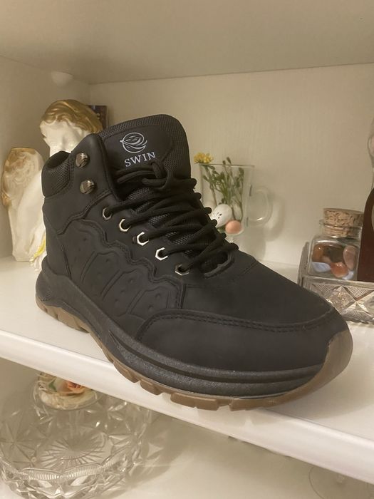 Зимові чоловічі черевики