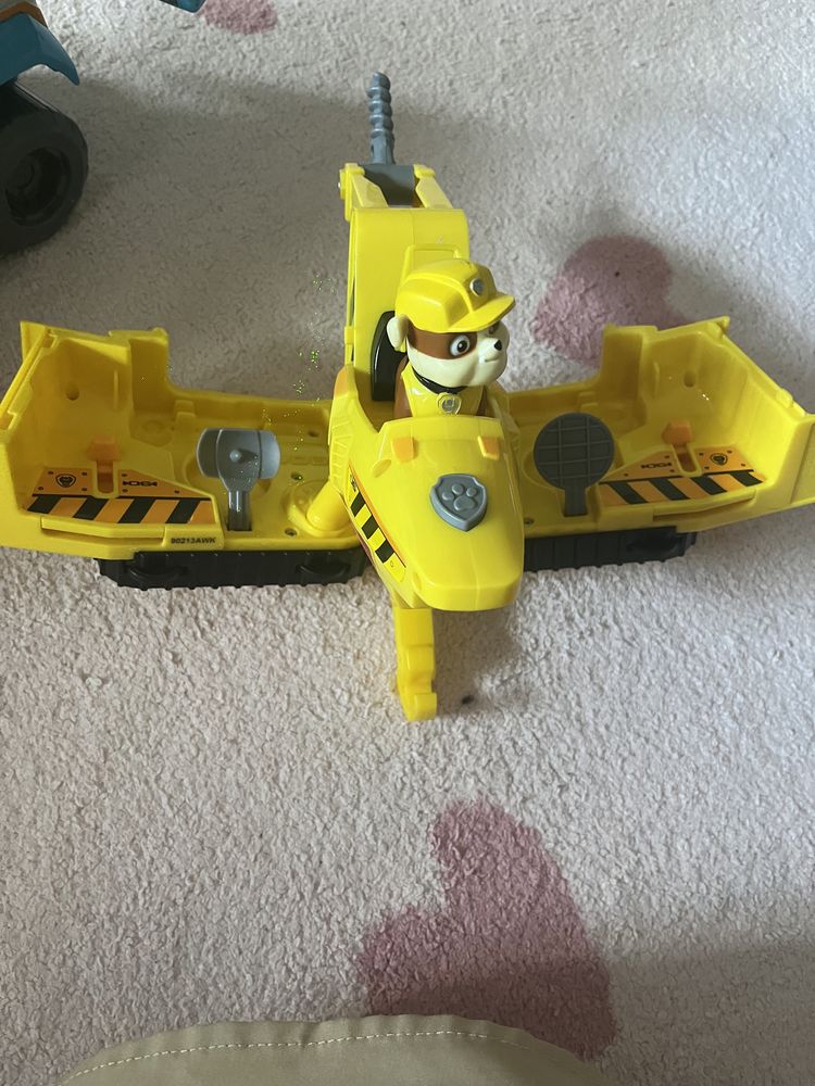 Sprzedam pojazdy Psi Patrol