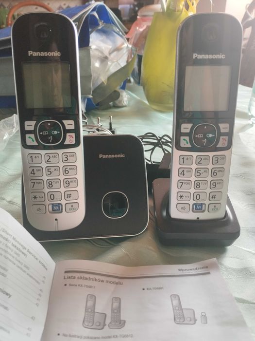 Zestaw 2 telefonów bezprzewodowych Panasonic KX-TG6812PD