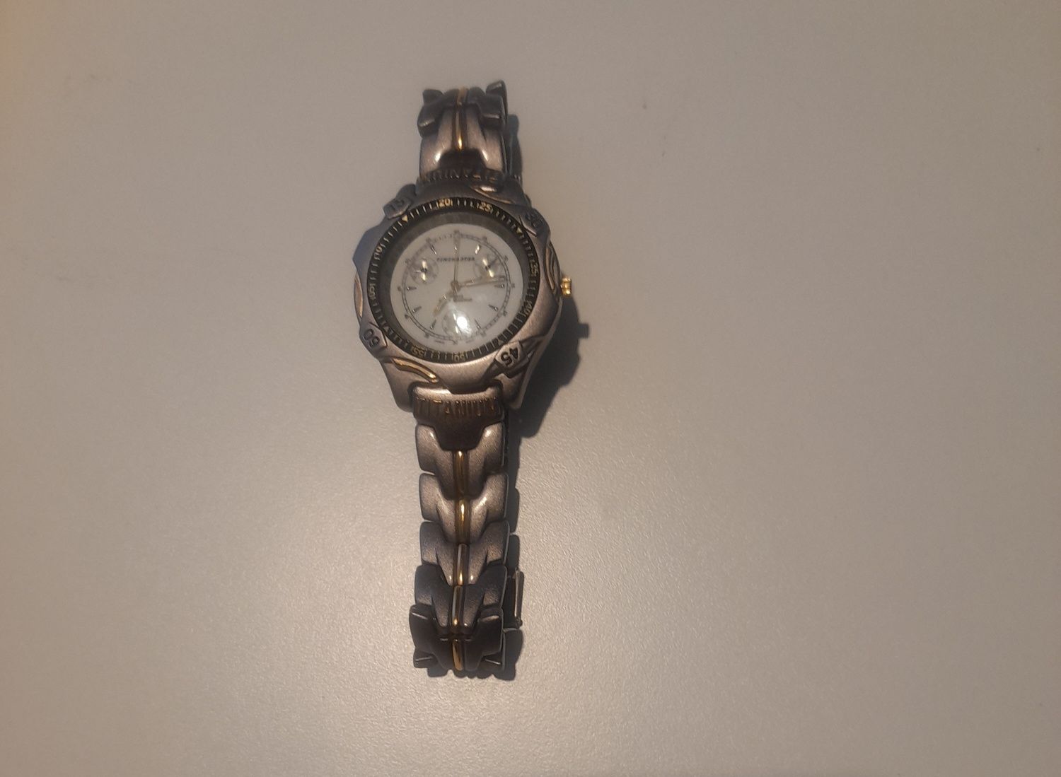 Zegarek titanium