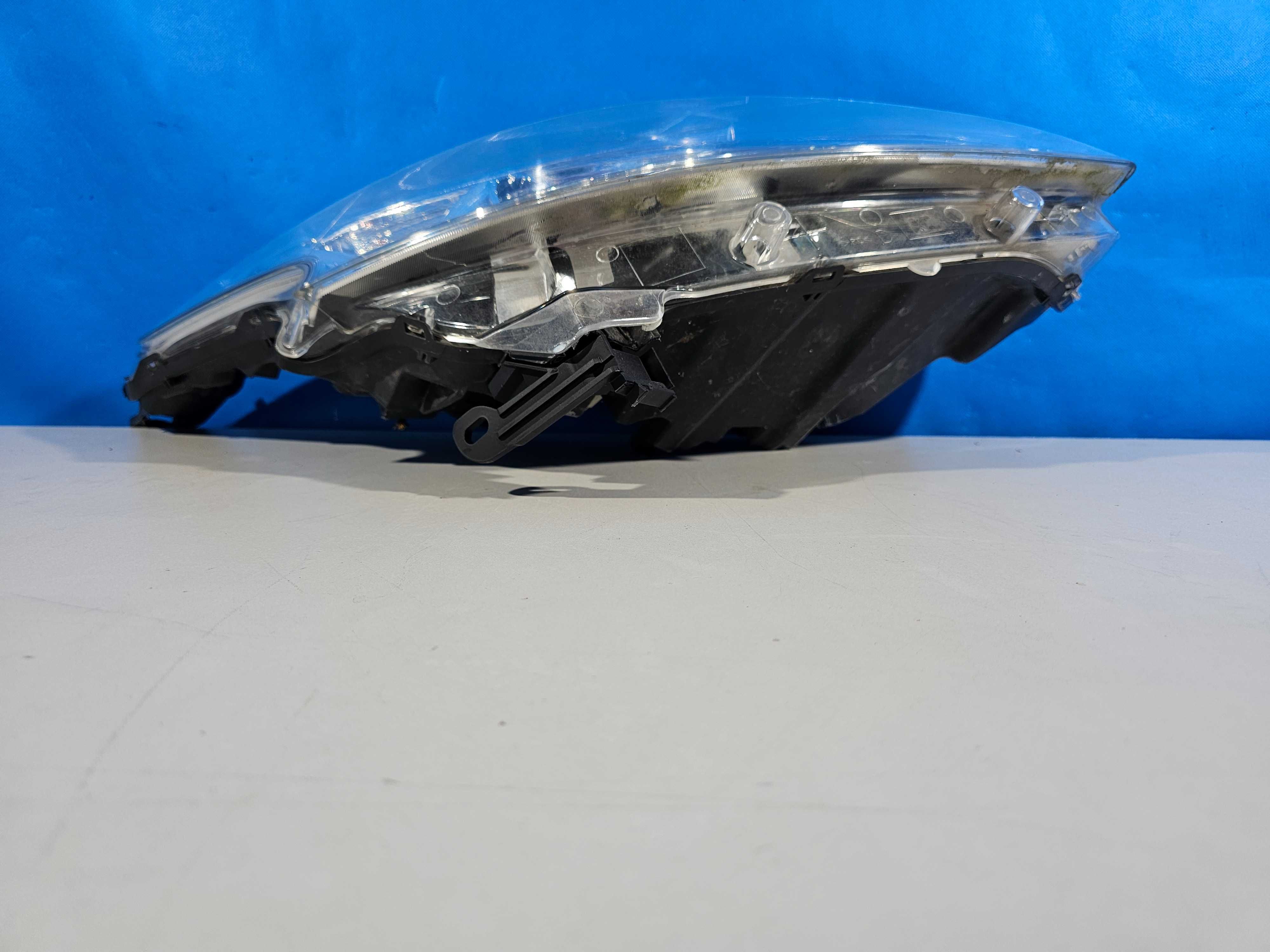 Peugeot 208 I 12-15r. Lampa Przód Przednia Prawa Soczewka Europa