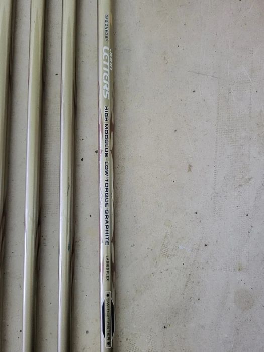 Conjunto de ferros de golfe