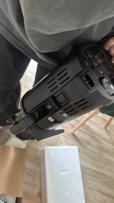 Студійний спалах Godox QS-400ll